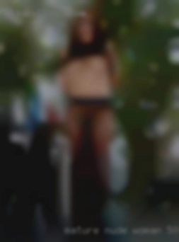 mature nude woman 50 plus