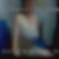 Mature women masturbates