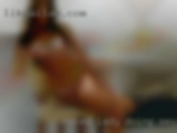 naked lady doing sex in bush